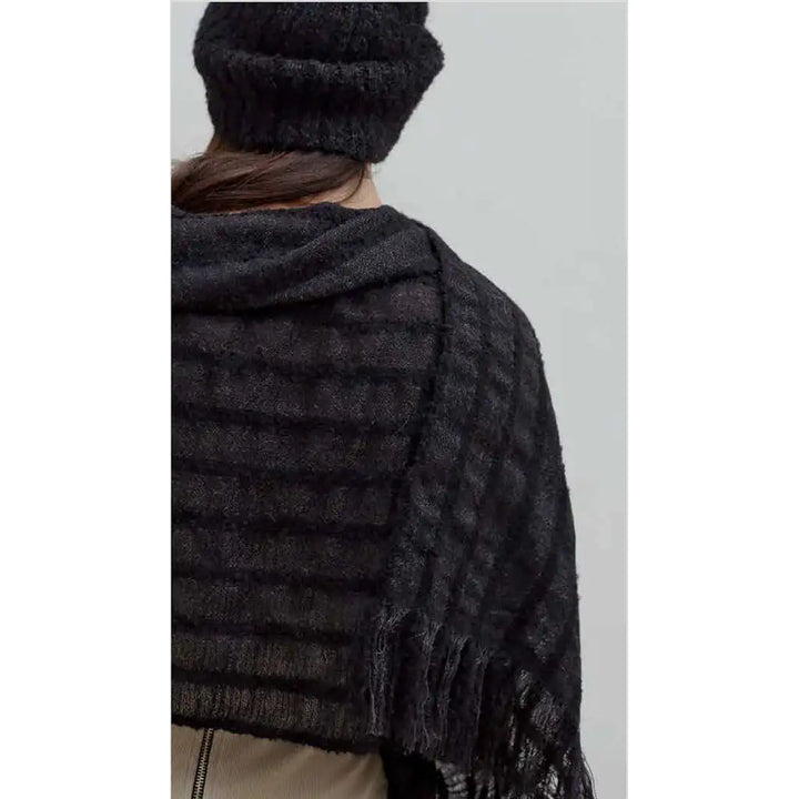 Fair Trade Black Loop Knit Alpaca Scarf 4