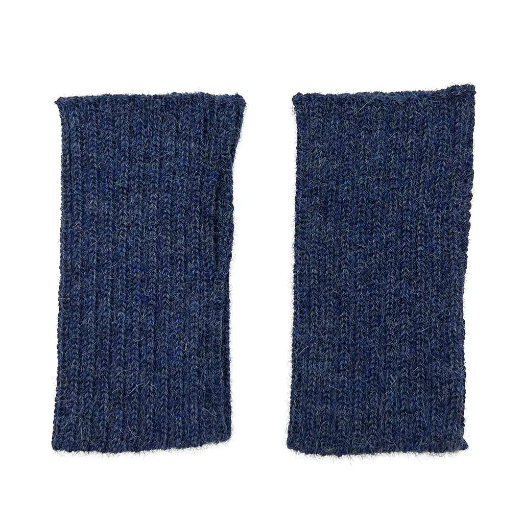 Fair Trade Navy Minimalist Alpaca Gloves 1