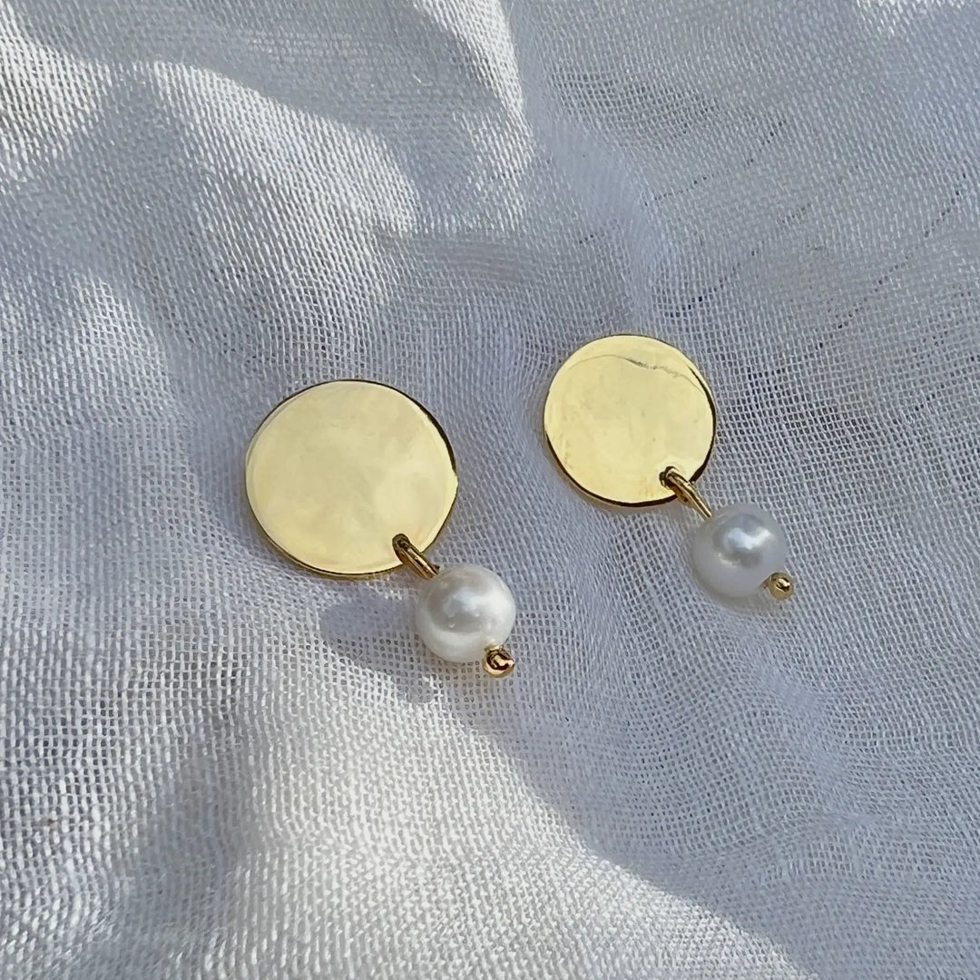 Fair Trade Freshwater Pearl Disc Earrings 4