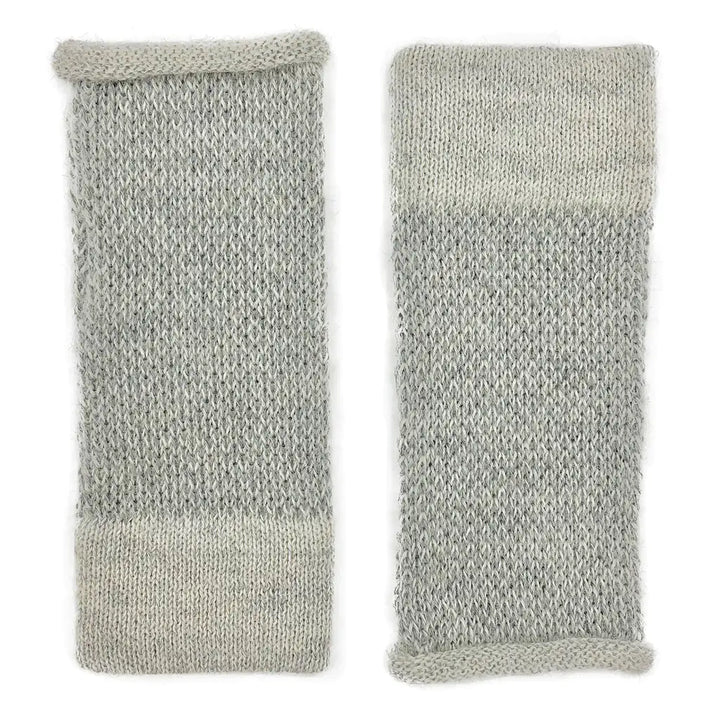 Fair Trade Gray Interwoven Alpaca Gloves 1